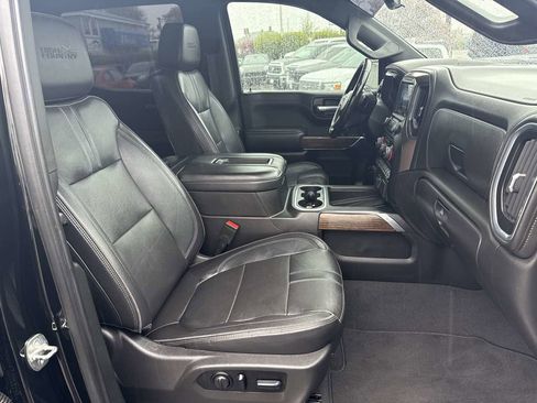 Used 2022 Chevrolet Silverado 1500 High Country w/ Technology Package image 22