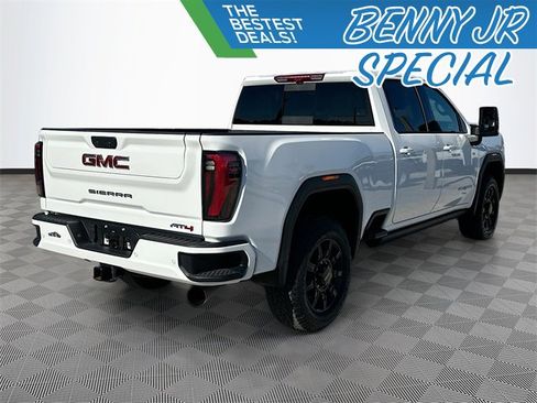 Used 2025 GMC Sierra 2500 AT4 w/ AT4 Premium Plus Package image 33