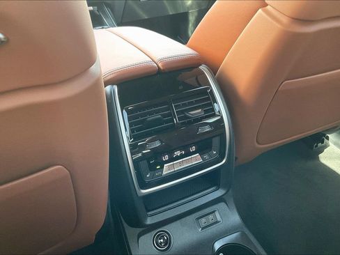 New 2027 BMW X7 M60i AWD/4WD image 10
