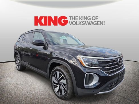 New 2026 Volkswagen Atlas SE image 1