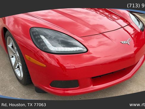 Used 2007 Chevrolet Corvette Coupe RWD image 12