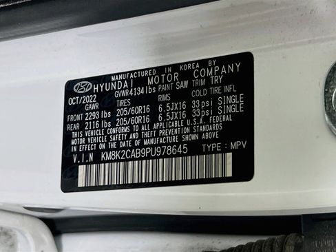 Used 2023 Hyundai Kona SE w/ Cargo Package image 29