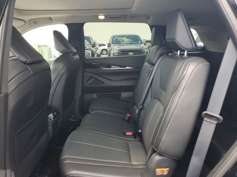 Used 2025 INFINITI QX60 Pure image 13