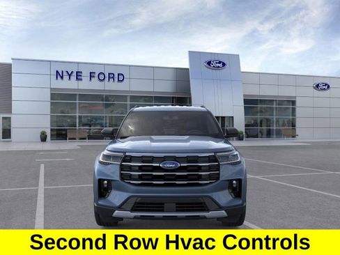 New 2026 Ford Explorer Active w/ Active Comfort Package image 8
