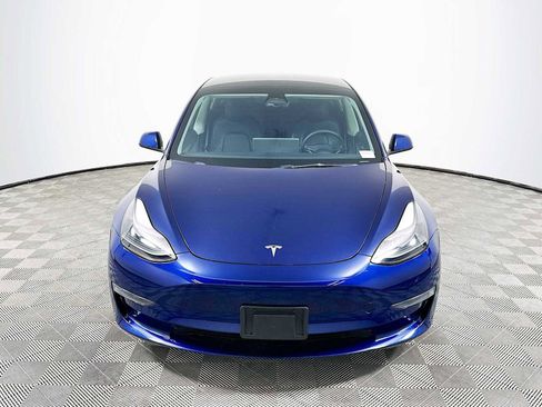 Used 2022 Tesla Model 3 image 2