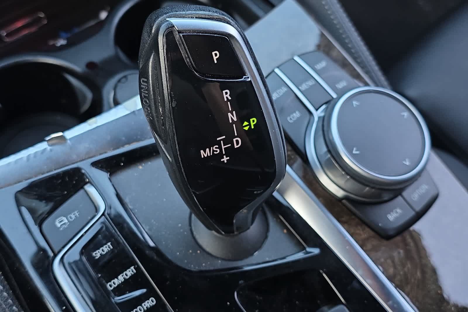 Used 2019 BMW 540i w/ M Sport Package RWD image 22