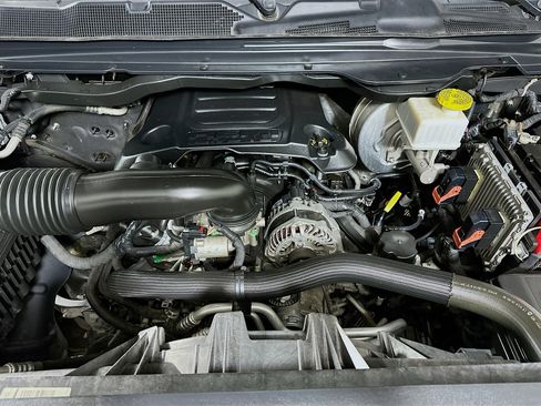 Used 2019 RAM 1500 Laramie RWD image 34