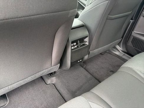 New 2026 Jeep Cherokee Laredo image 12