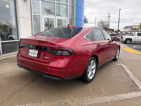Used 2023 Honda Accord LX image 6