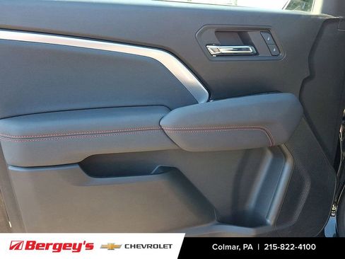 Certified 2024 Chevrolet Colorado Z71 w/ Z71 Convenience Package 2 image 25