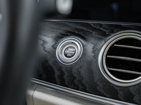 Used 2023 Mercedes-Benz E 350 E 350 w/ Premium Package image 24