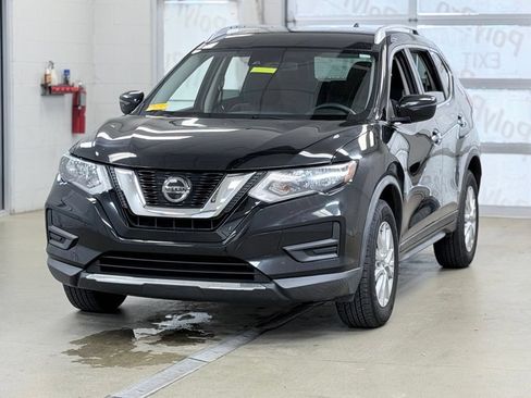Used 2020 Nissan Rogue SV AWD/4WD image 3