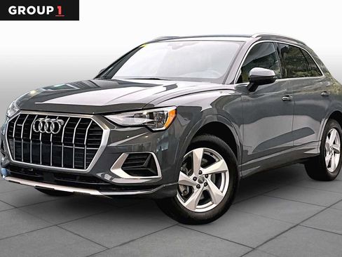 Used 2020 Audi Q3 2.0T Premium w/ Convenience Package AWD/4WD image 1