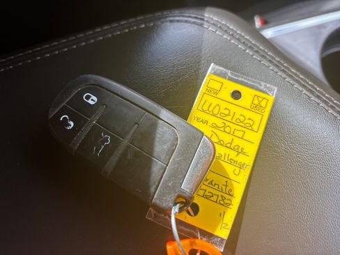 Used 2017 Dodge Challenger R/T Scat Pack image 43