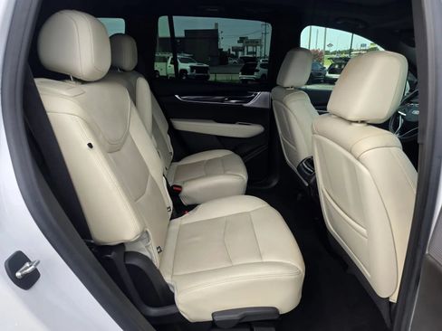 Used 2020 Cadillac XT6 Sport AWD/4WD image 16