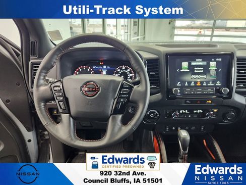 Used 2023 Nissan Frontier PRO-4X w/ Pro Convenience Package AWD/4WD image 20