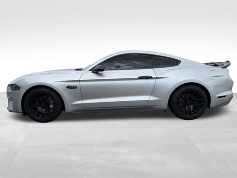 Used 2019 Ford Mustang GT Premium RWD image 8