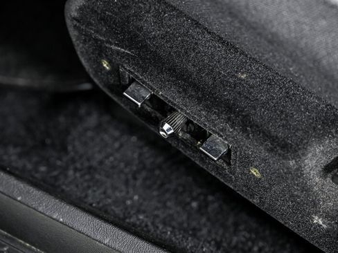 Used 1987 Chevrolet Camaro Z28 RWD image 21