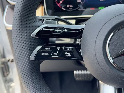 New 2025 Mercedes-Benz GLC 350e 4MATIC image 23