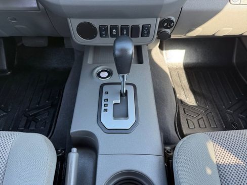 Used 2020 Nissan Frontier SV RWD image 15