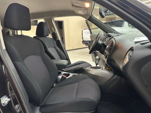Used 2014 Nissan Juke S image 37