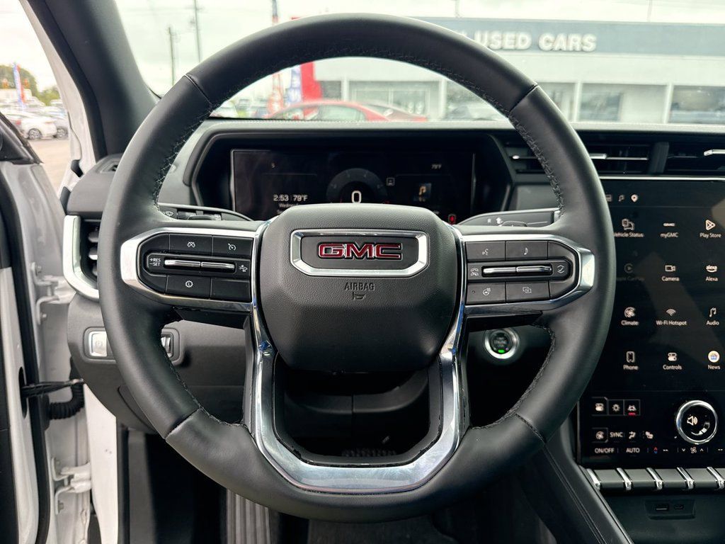 Used 2025 GMC Terrain Elevation w/ Elevation Premium Package AWD/4WD image 24