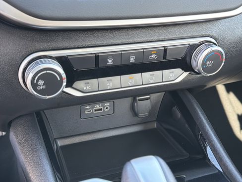 Used 2021 Nissan Altima 2.5 SV image 29