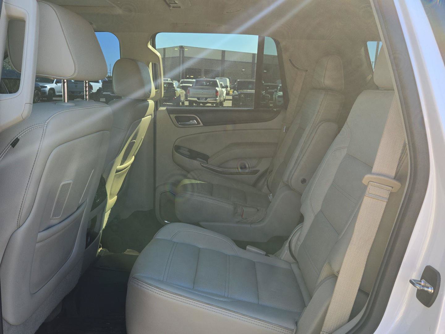 Used 2016 GMC Yukon Denali w/ Open Road Package AWD/4WD image 15