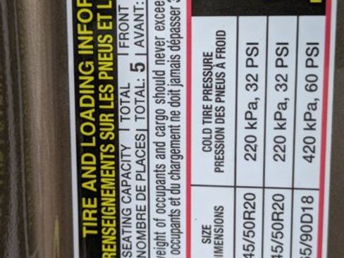 Used 2010 Toyota Venza image 14