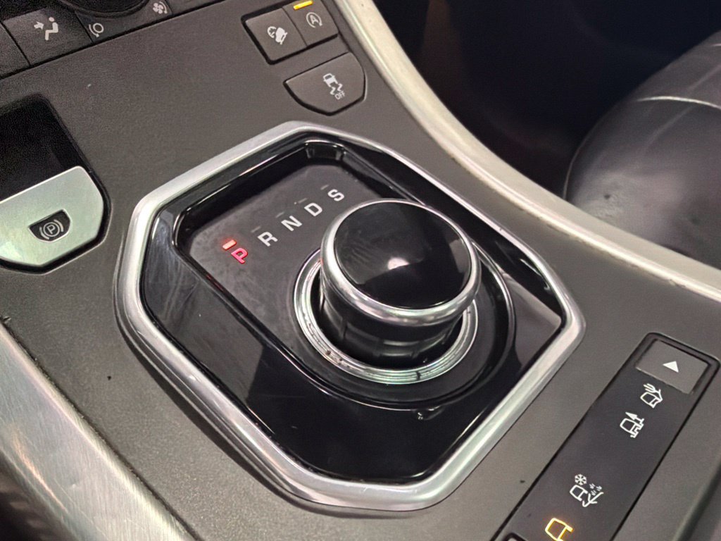 Used 2017 Land Rover Range Rover Evoque SE AWD/4WD image 20