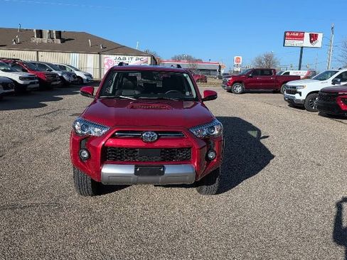 Used 2023 Toyota 4Runner TRD Off-Road Premium image 16