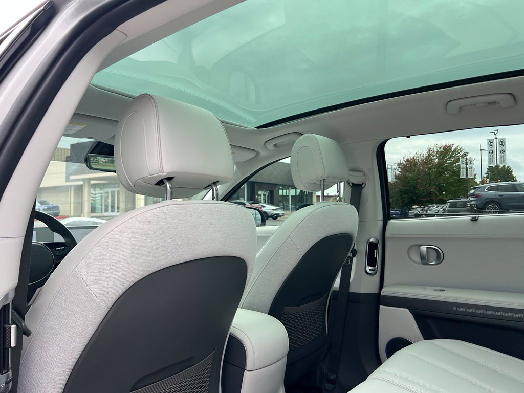 Certified 2024 Hyundai Ioniq 5 Limited RWD image 13