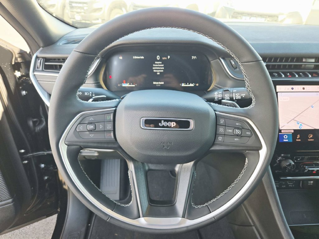 New 2027 Jeep Grand Cherokee Laredo X AWD/4WD image 19