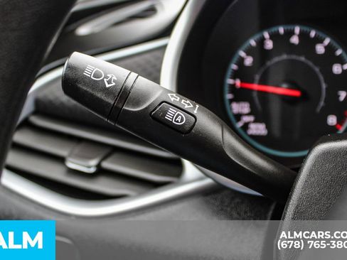 Used 2023 Chevrolet Malibu LT image 29