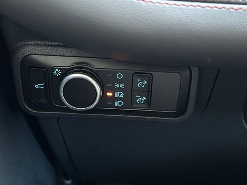 New 2026 Ford Explorer Active image 24