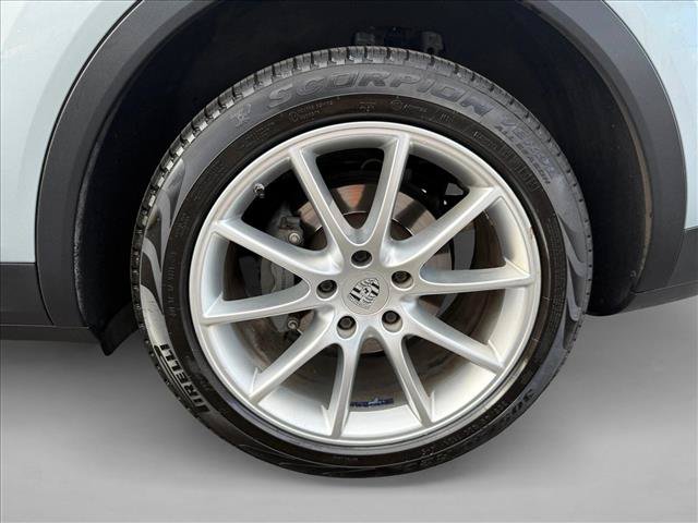 Used 2020 Porsche Cayenne S AWD/4WD image 26