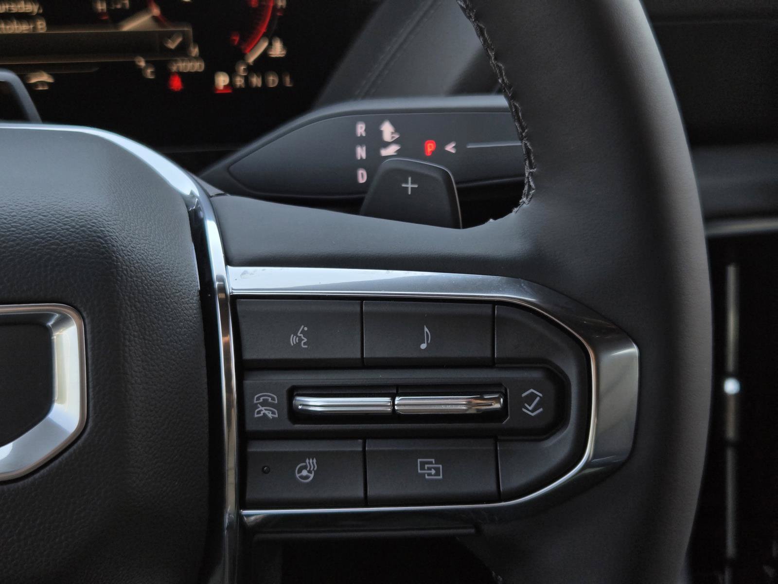 New 2026 GMC Yukon Denali w/ Advanced Technology Package AWD/4WD image 12