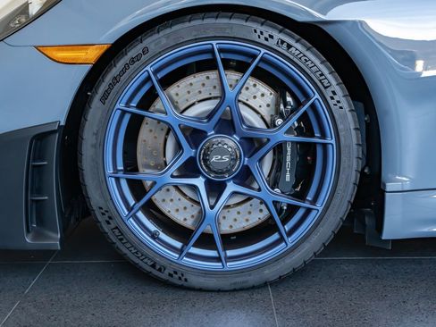 Used 2025 Porsche 718 Cayman GT4 RS RWD image 11