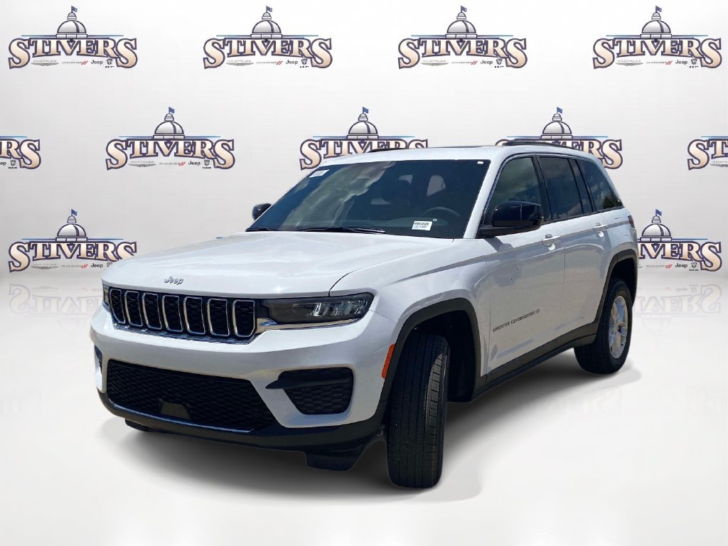 New 2026 Jeep Grand Cherokee Laredo X RWD image 3