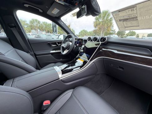 New 2026 Mercedes-Benz GLC 300 4MATIC image 17