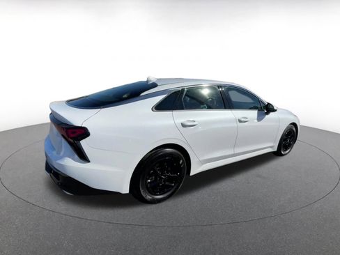 Used 2025 Kia K5 LXS image 15