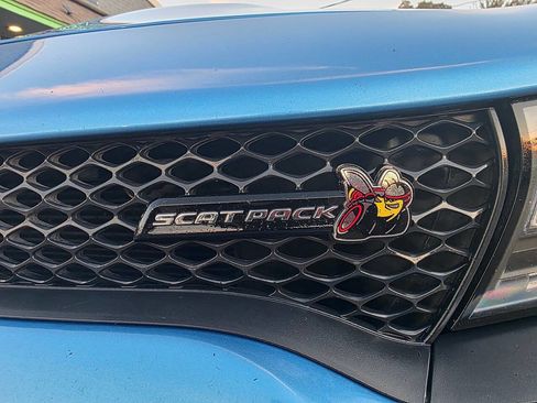 Used 2016 Dodge Charger R/T Scat Pack w/ Technology Group image 7