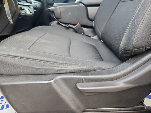 Used 2023 Chevrolet Silverado 2500 Custom w/ Custom Convenience Package image 24