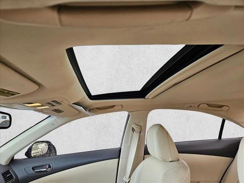 Used 2010 Lexus ES 350 FWD image 17