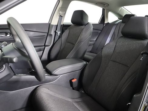 Certified 2025 Honda Accord SE image 29