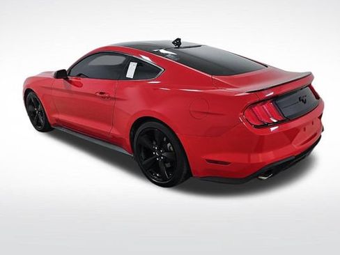 Used 2022 Ford Mustang Coupe w/ Black Accent Package RWD image 10