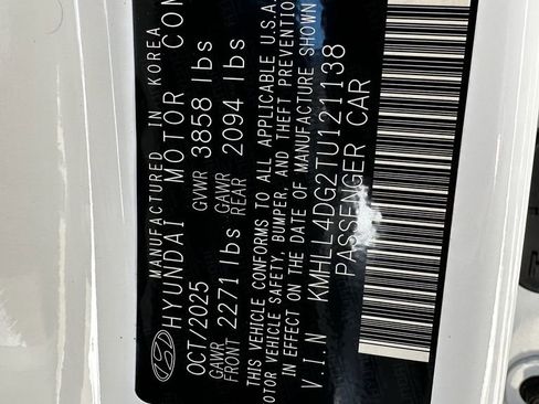 New 2026 Hyundai Elantra SE image 21