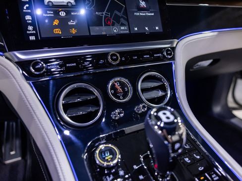 Used 2020 Bentley Continental GT AWD/4WD image 43