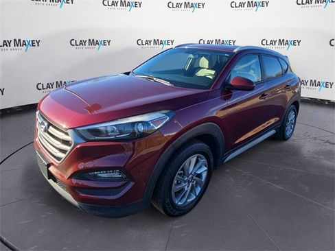 Used 2017 Hyundai Tucson SE image 1