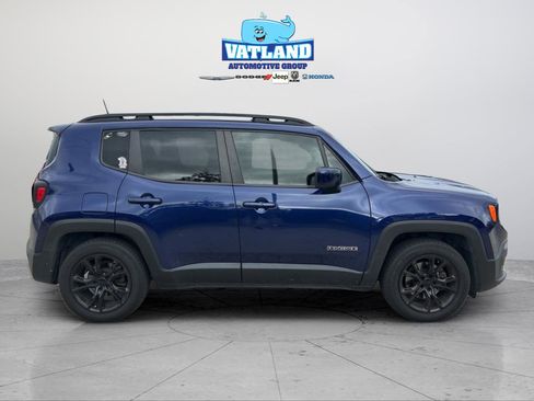 Certified 2018 Jeep Renegade Latitude image 6